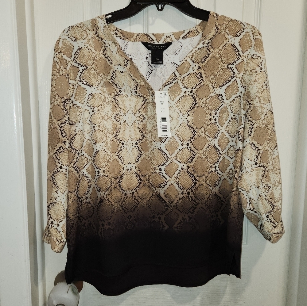Investments Python Pattern Blouse Petite Small  Lightweight NWT - Picture 3 of 10